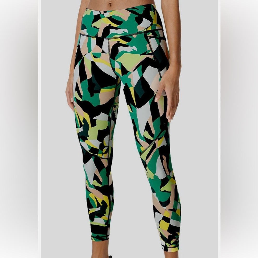 Sweaty Betty Green Camo Power Leggings Sz 4-6